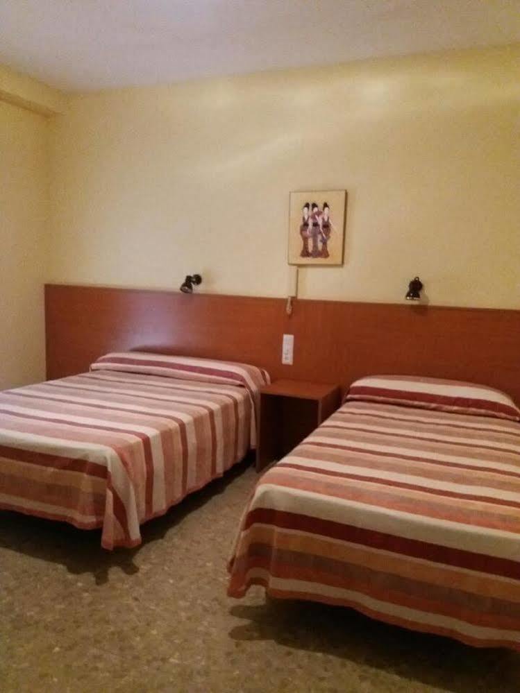 Hotel Borja エル・プイグ エクステリア 写真